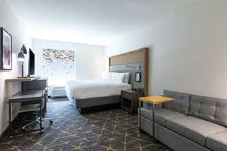 Hotel Holiday Inn Greenville Woodruff Road photo 2