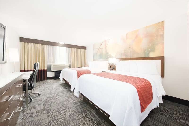 Hotel Holiday Inn Brookfield ​​Milwaukee photo 2