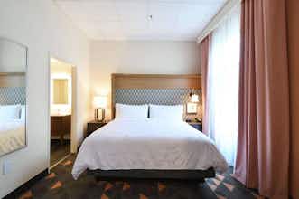 Hotel Holiday Inn Fredericksburg Conference Ctr photo 1