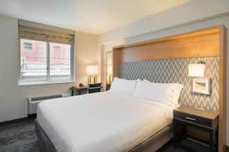 Hotel Holiday Inn New York City Wall Street photo 1