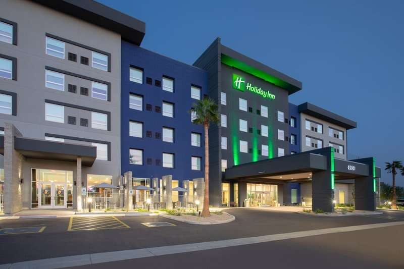 Holiday Inn Glendale Stadium & Ent Dist