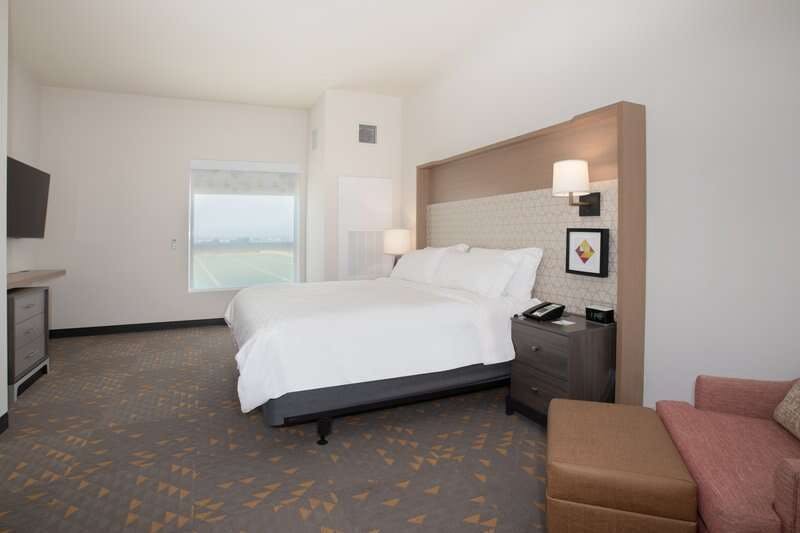 Hotel Holiday Inn Glendale Stadium & Ent Dist photo 2