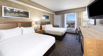 Hotel Holiday Inn Savannah Historic District photo 2
