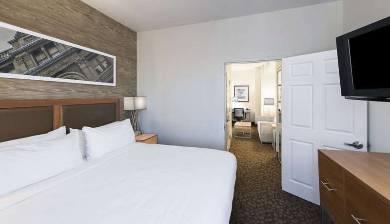 Hotel Holiday Inn Savannah Historic District photo 5