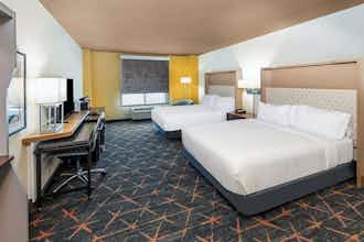 Hotel Holiday Inn & Suites Tulsa South photo 1