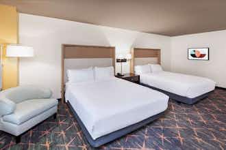 Hotel Holiday Inn & Suites Tulsa South photo 4