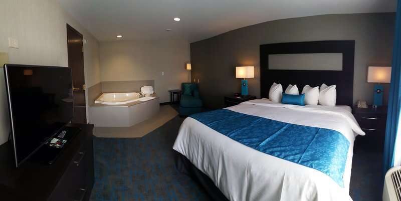 Hotel Holiday Inn & Suites Syracuse Airport Liverpool photo 3