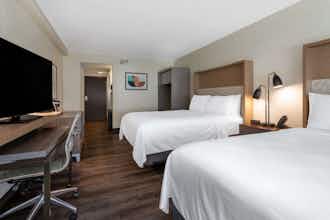 Hotel Holiday Inn Tampa North photo 3