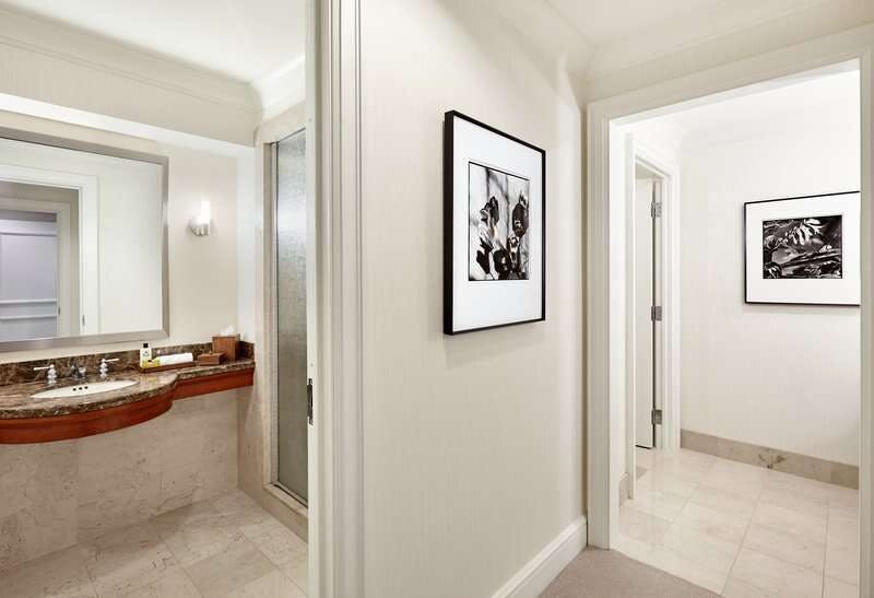 Hotel Inter Continental Hotels Suites Hotel Cleveland photo 5