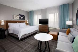 Hotel Staybridge Suites Ames photo 3