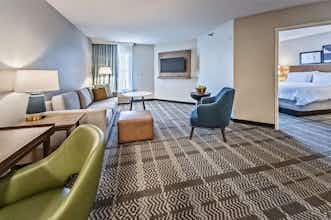 Hotel Staybridge Suites Cedar Rapids North photo 5