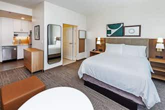 Hotel Staybridge Suites Portland photo 2