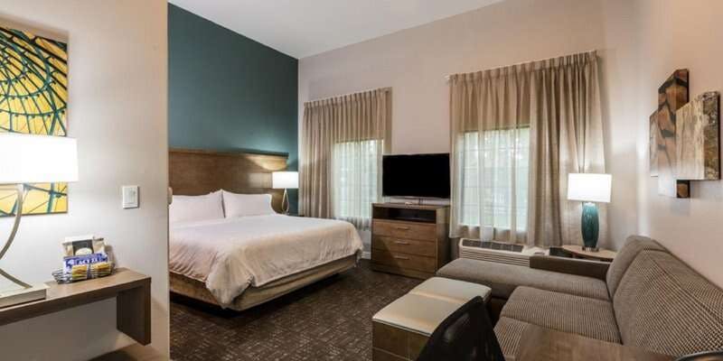 Hotel Staybridge Suites Houston East Baytown photo 4