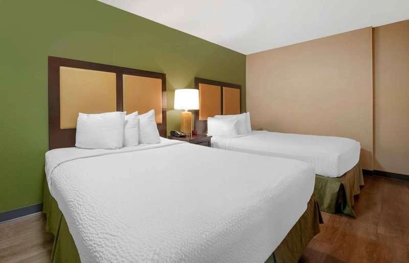 Hotel Candlewood Suites Jacksonville Southpoint photo 2