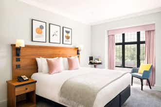 Hotel Independent (Sphc) Lythe Hill Hotel photo 1