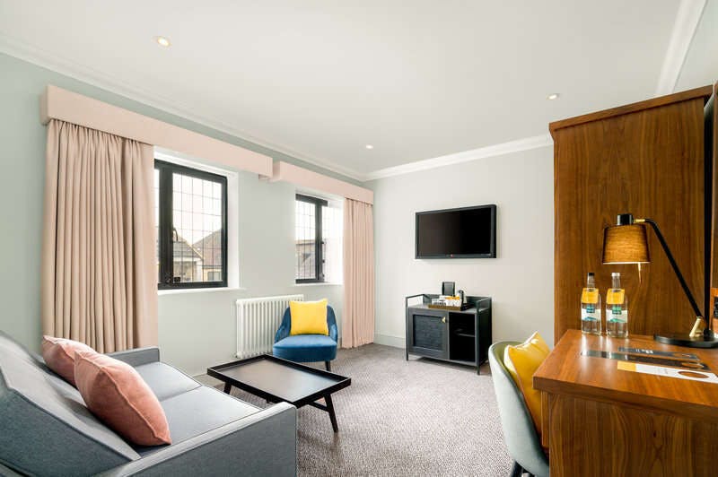 Hotel Independent (Sphc) Lythe Hill Hotel photo 4