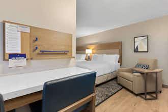Hotel Candlewood Suites Collingwood photo 5