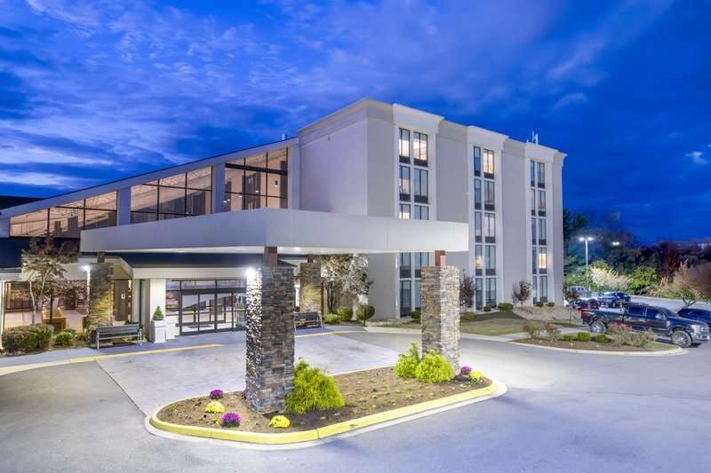 Candlewood Suites Roanoke Airport