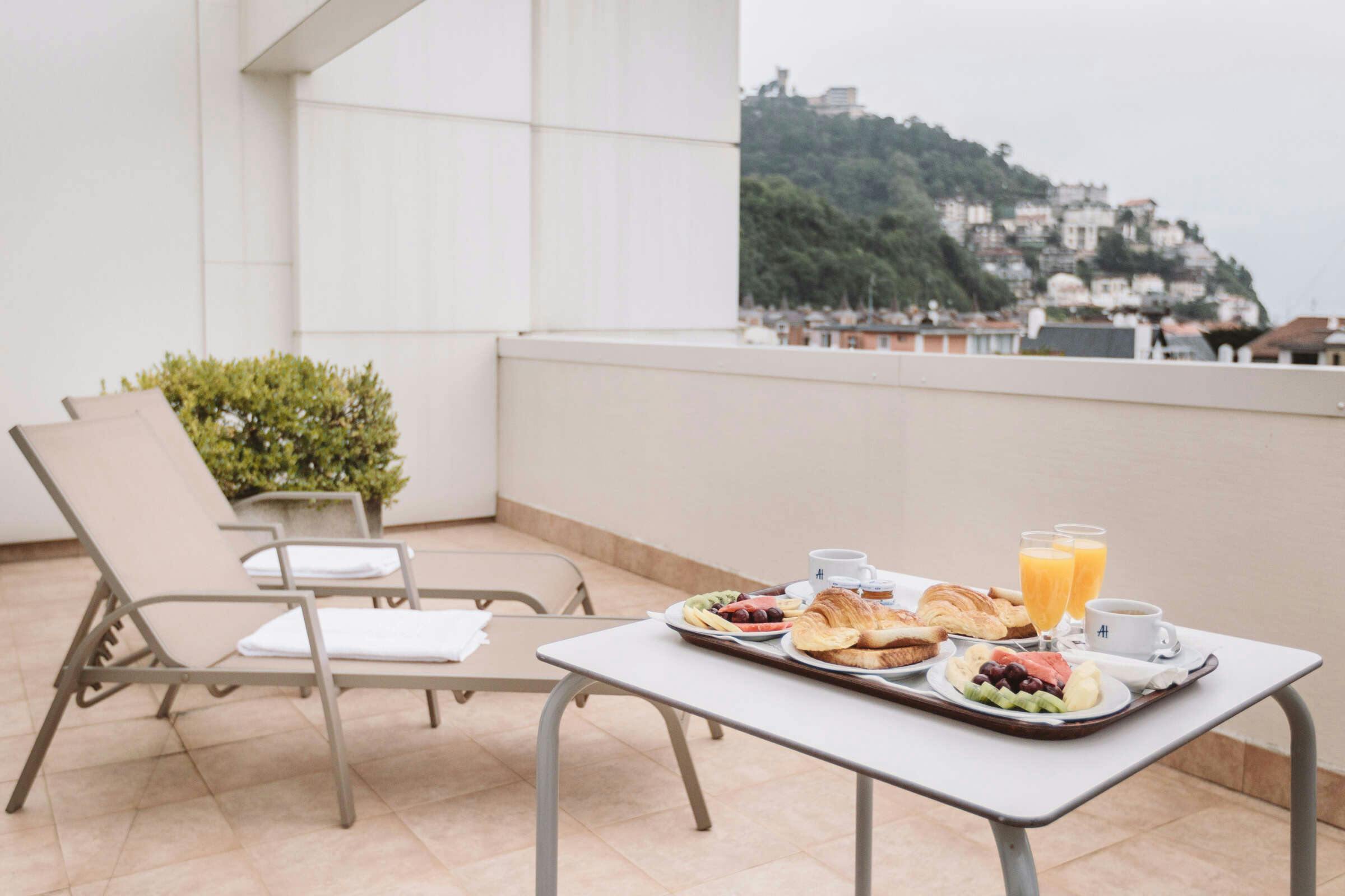 Hotel Hotel ILUNION San Sebastian photo 4