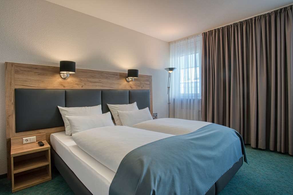 Hotel Centro Hotel Boblingen photo 3