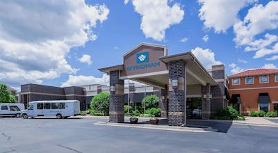Wyndham Bloomington - Mall of America