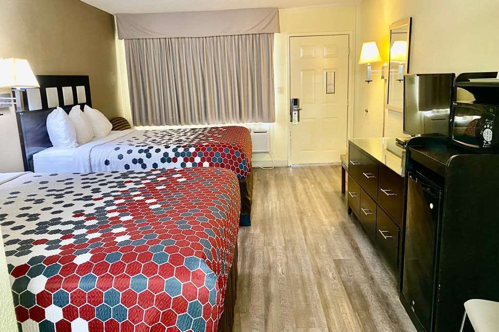 Hotel Super 8 Albuquerque Downtown photo 2