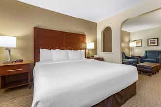 Hotel Wingate Los Alamos photo 4