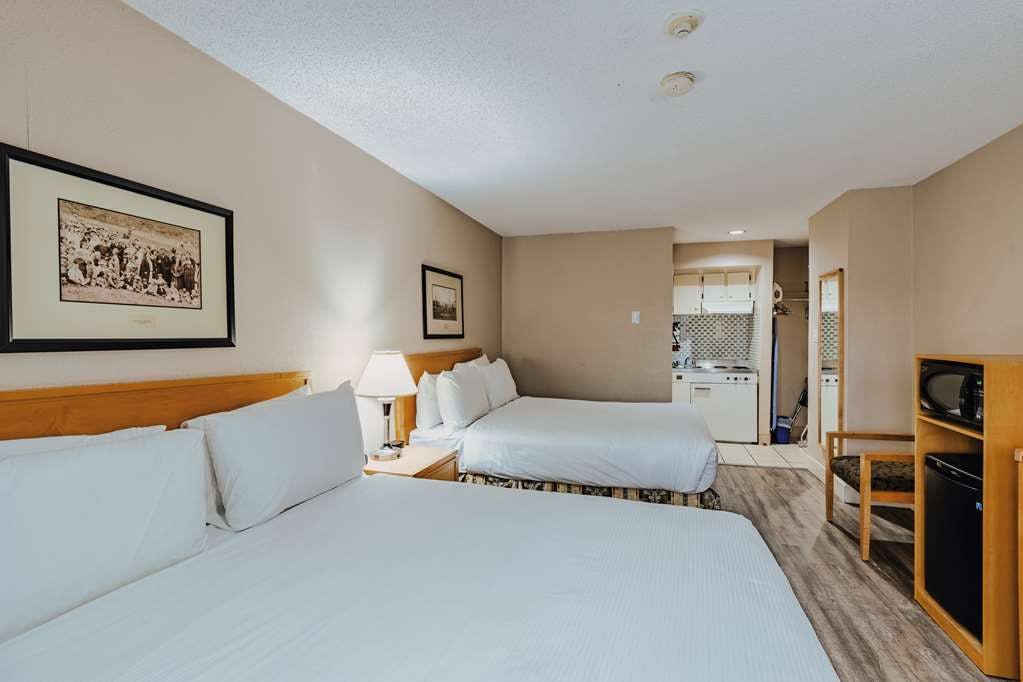 Hotel Sure Stay Plus By Best Western Coquitlam photo 2