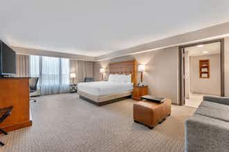 Hotel Drury Inn and Suites Champaign photo 4
