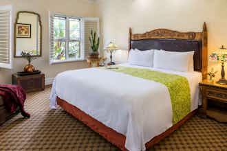 Hotel The Eagle Inn photo 4
