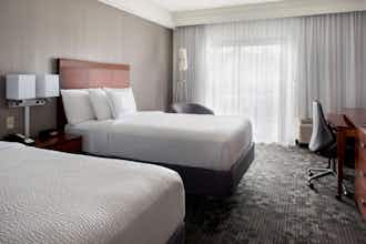 Hotel Sonesta Select Boston Milford photo 2