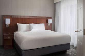 Hotel Sonesta Select Boston Milford photo 1
