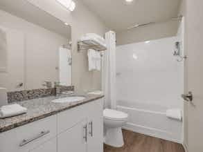 Hotel WaterWalk Extended Stay Charlotte-Arrowood photo 2