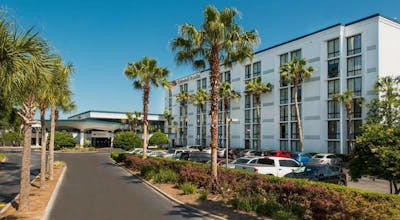 Crowne Plaza Jacksonville Airport/I 95 N