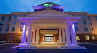 Holiday Inn Express & Suites Owings Mills Baltimore Area