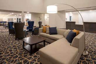 Hotel Little Crow Hotel Cnfr Trdmk photo 5