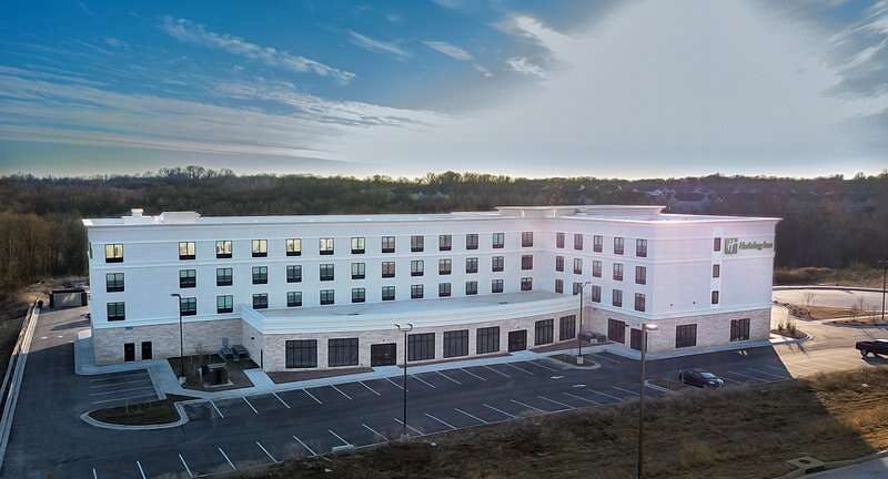 Holiday Inn Kansas City Northeast