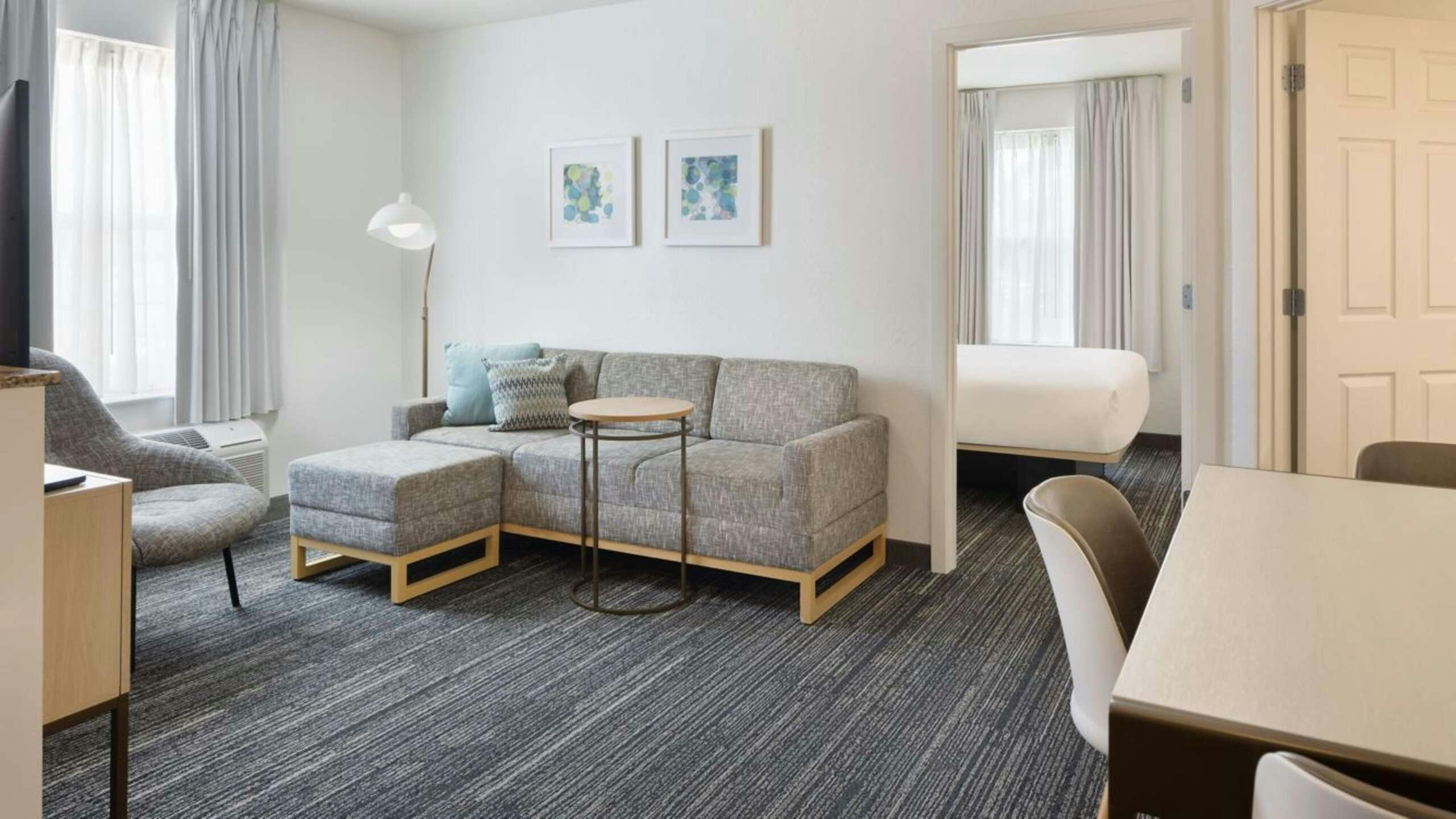 Hotel Towneplace Suites By Marriott Findlay photo 2