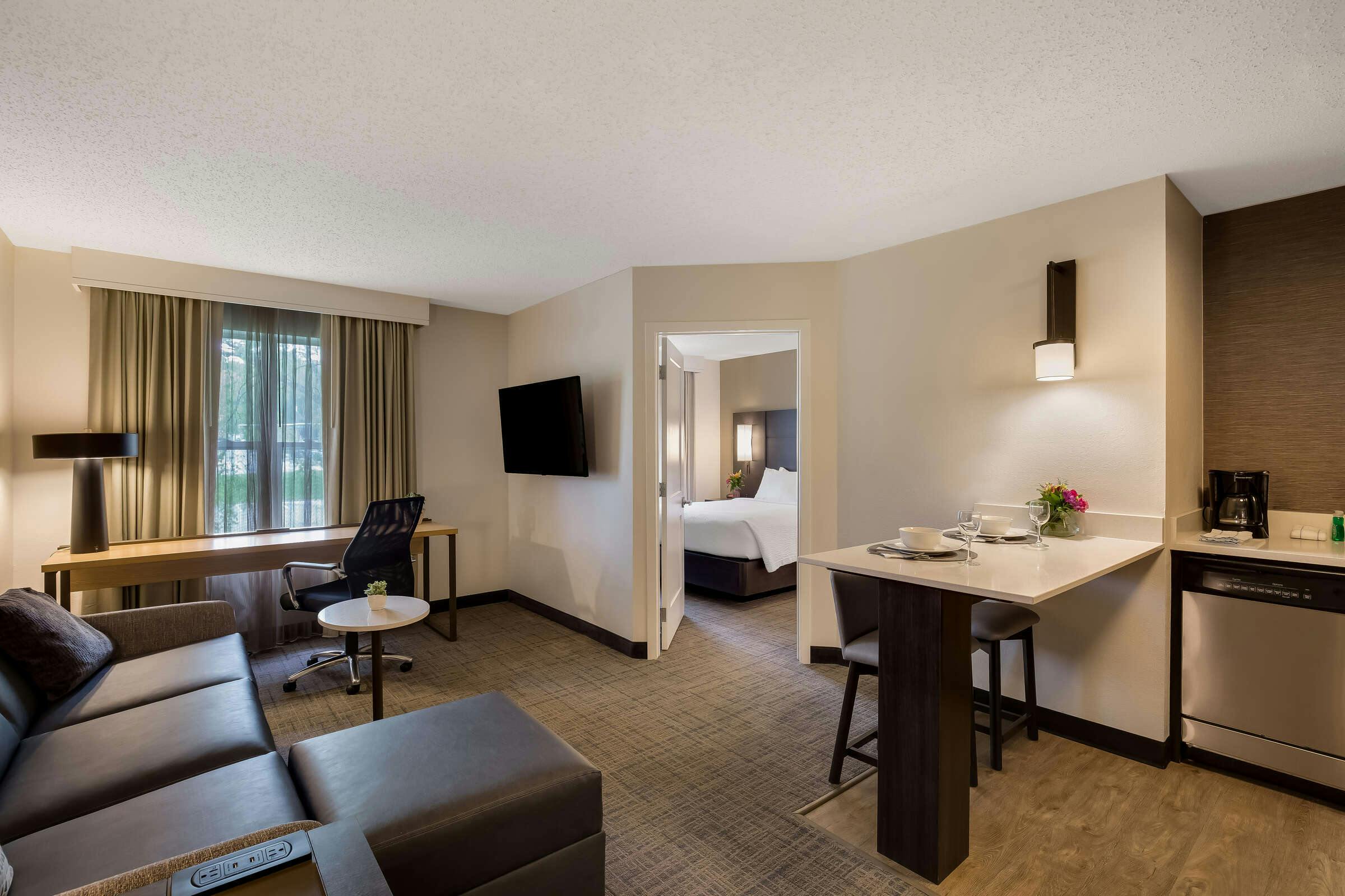 Hotel Sonesta ES Suites Parsippany Morris Plains photo 4