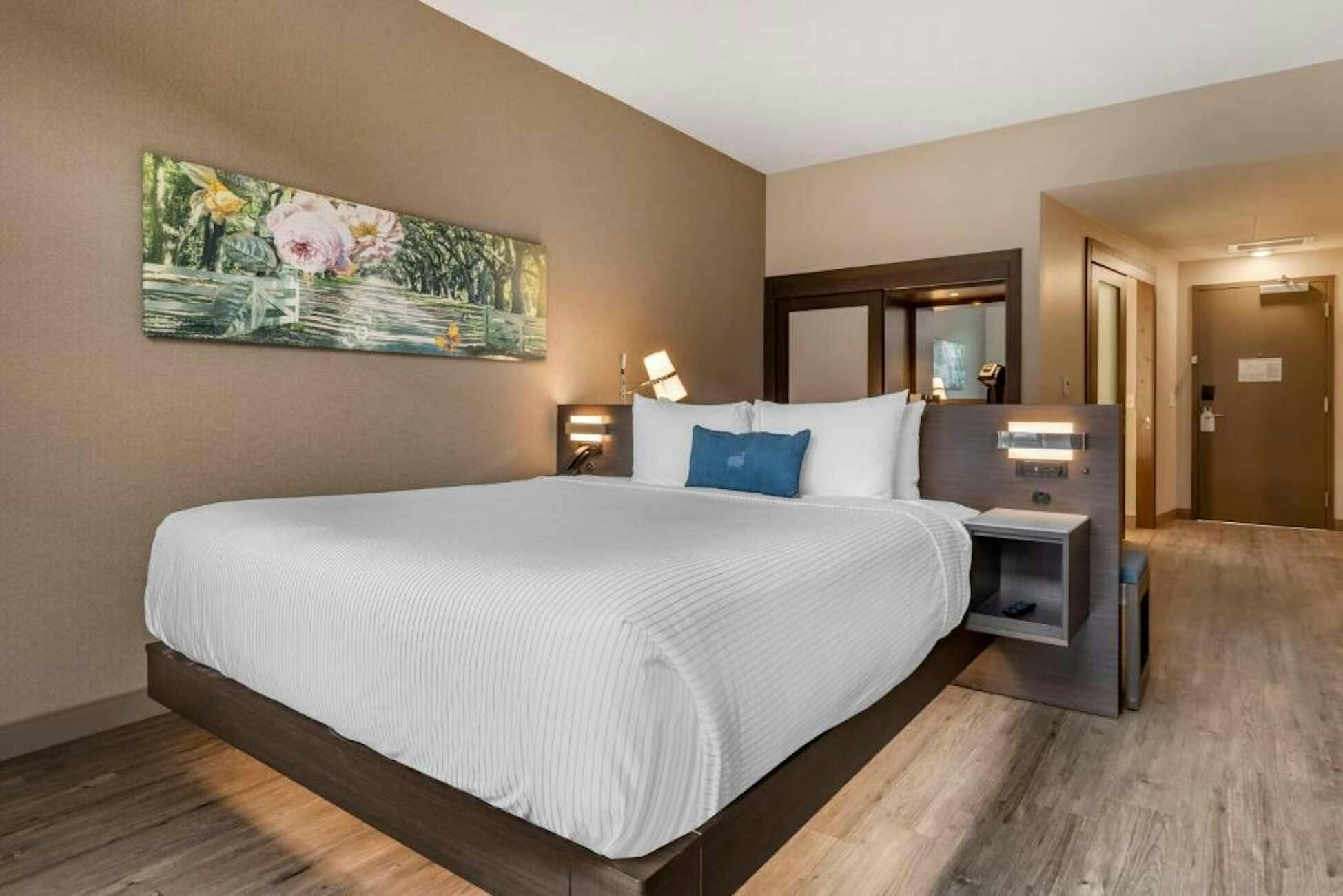 Hotel Cambria Hotel Savannah Downtown Historic District photo 1