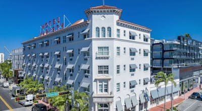 Global Luxury Suites at The Apex Miami