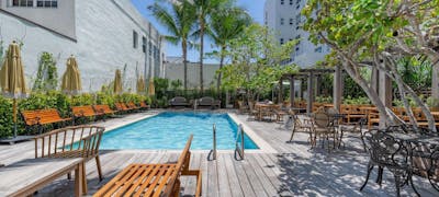 Global Luxury Suites at The Apex Miami