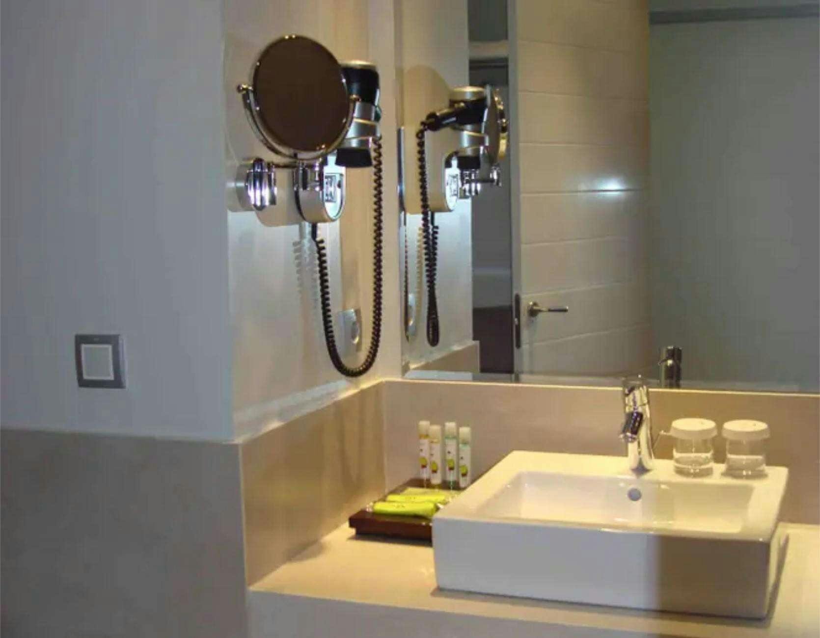 Hotel Vincci Valdecañas Golf photo 5