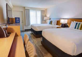 Hotel Guy Harvey Resort St Augustine Beach photo 5