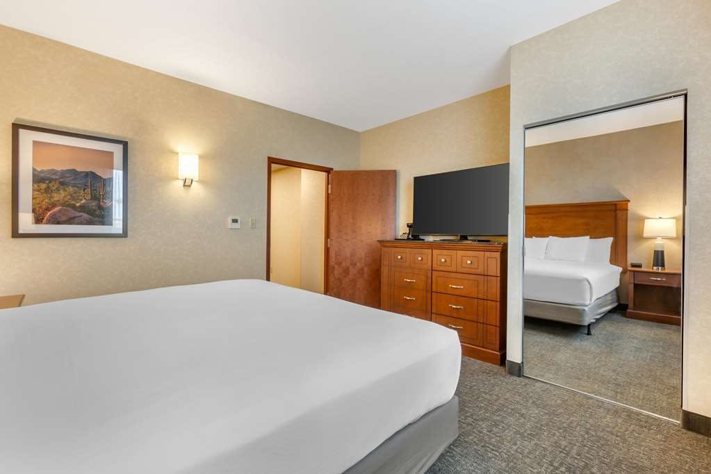 Hotel Drury Plaza Hotel Phoenix Tempe photo 5