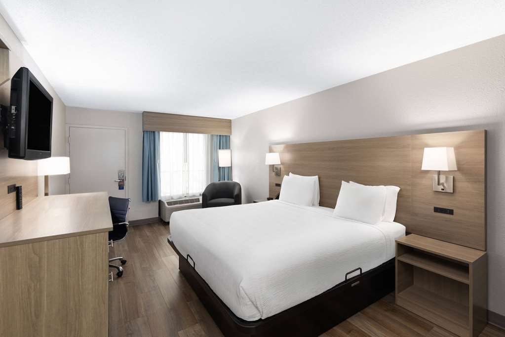 Hotel Baymont by Wyndham Nashville photo 4