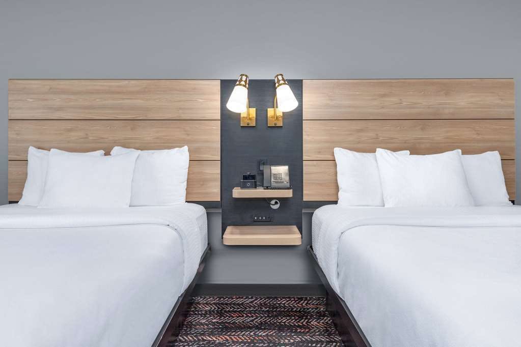 Hotel La Quinta Inn & Suites by Wyndham Woodway - Waco South photo 5