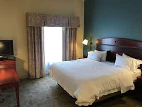 Hotel Hampton Inn Suites Bloomington - Normal photo 3
