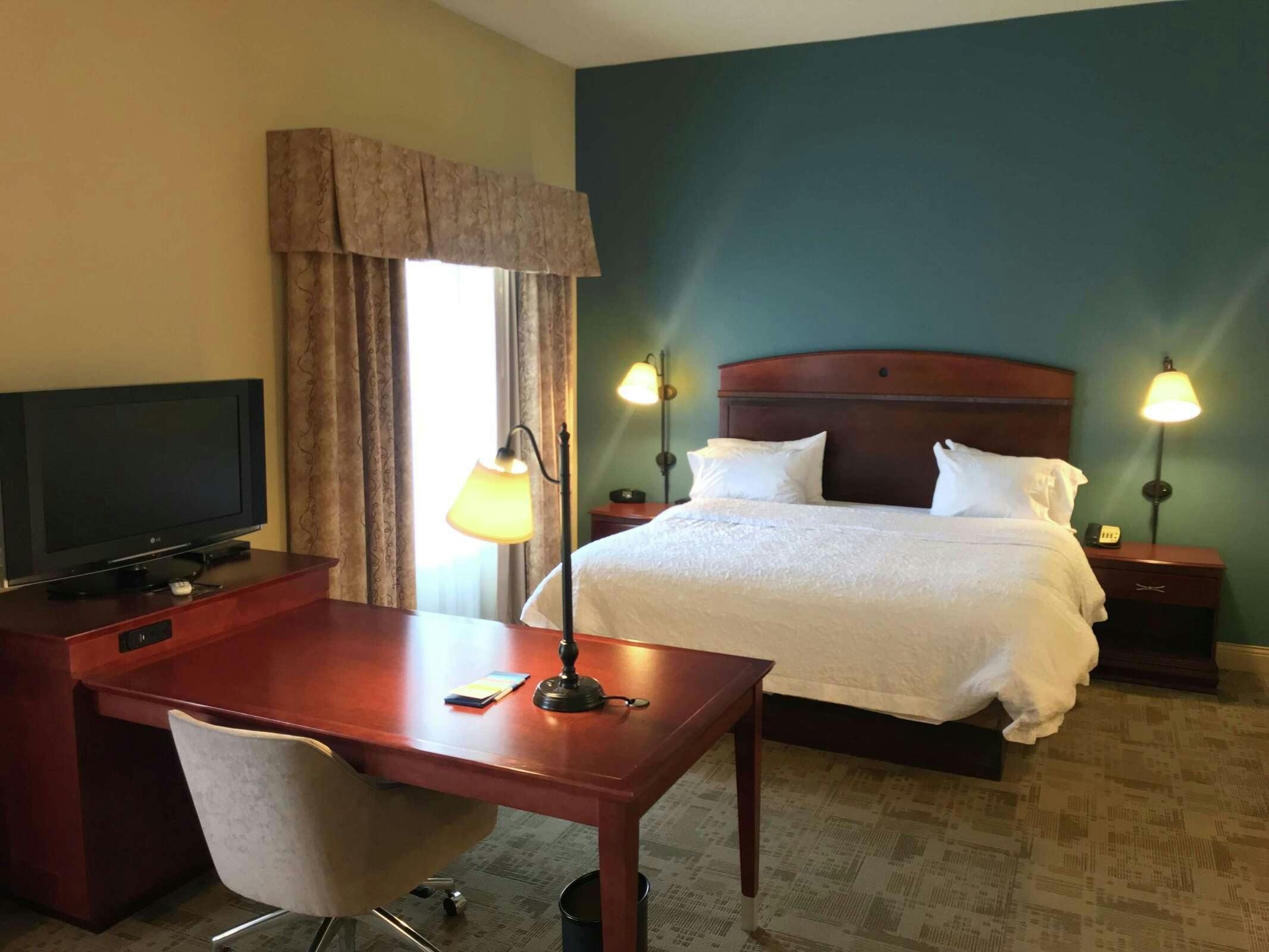 Hotel Hampton Inn Suites Bloomington - Normal photo 4