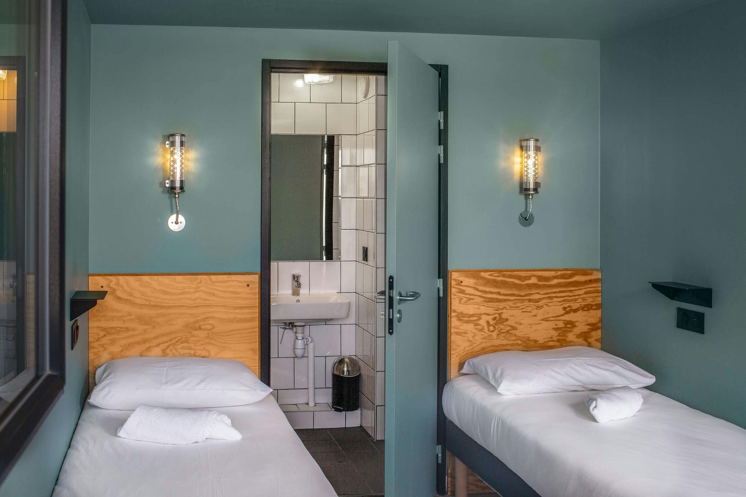 Hotel Eklo Hotels Bordeaux Centre Bastide photo 2